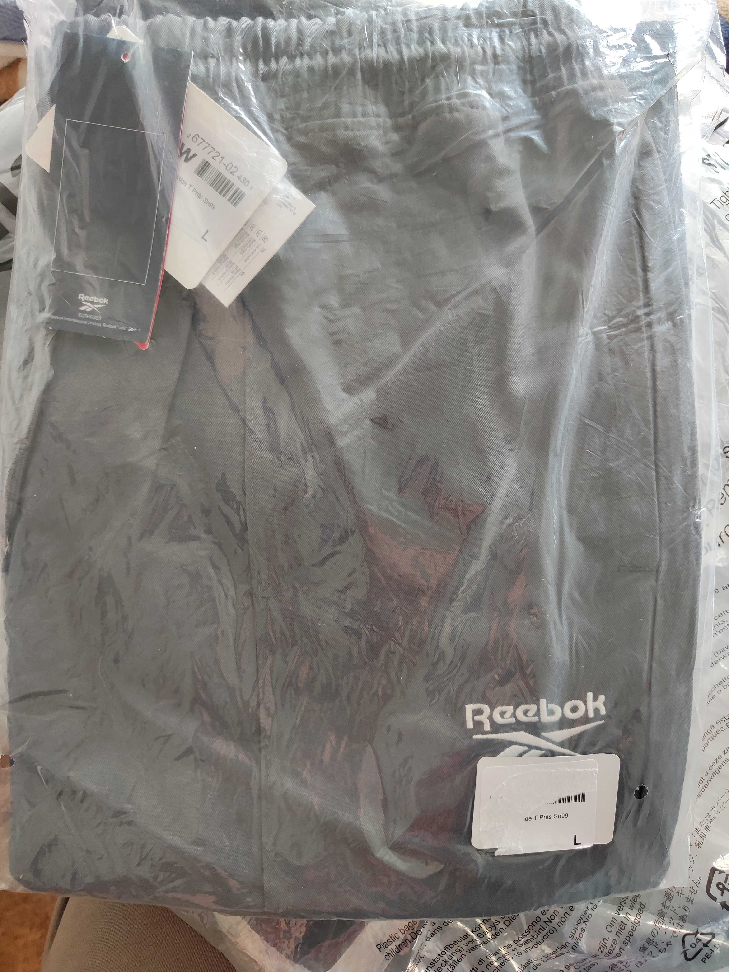 Calças Reebok (L)