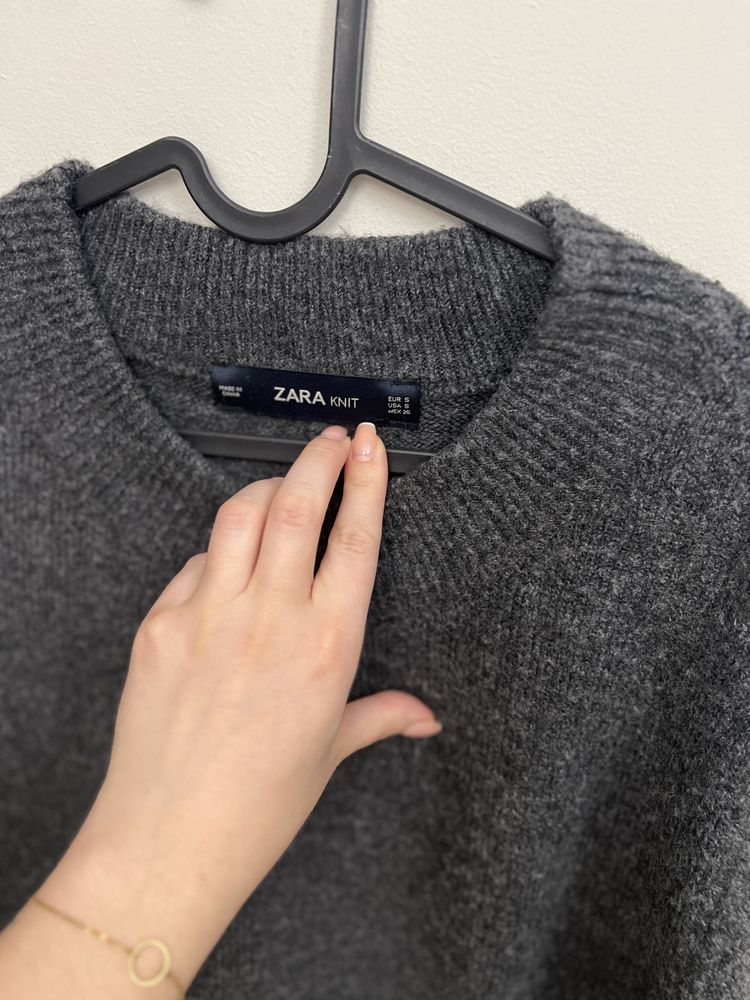 Sweter oversize Zara