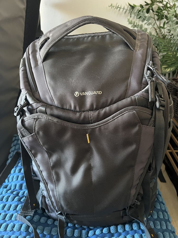 Mochila Vanguard AltaSky 51d usada