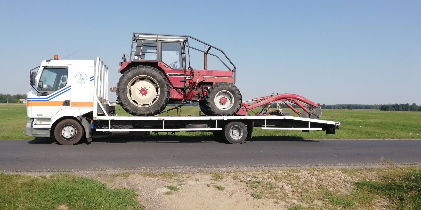 Usługi autolaweta do 7 t , transport maszyn rolniczych i budowlanych