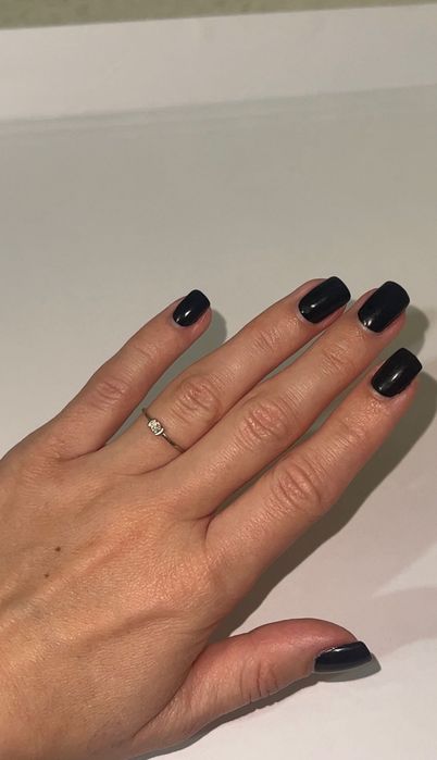 Кільце , біле золото з діамантом