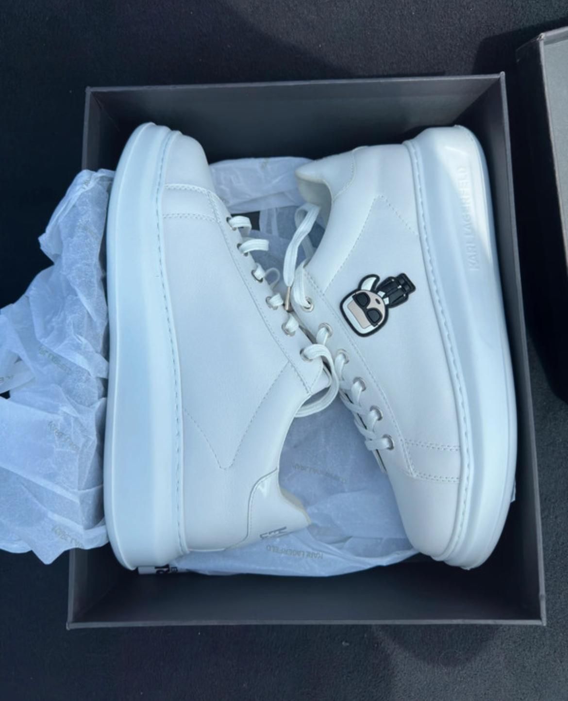 Karl Lagerfeld sneakersy całe białe nowe męskie buty na lato 40,5