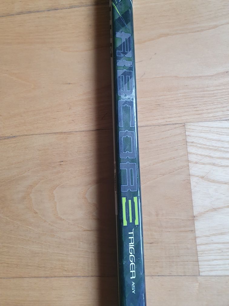 Ccm ribcor trigger asy kij street hockey lewy hokej uliczny asfalt