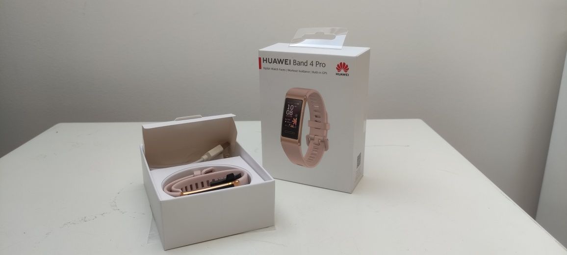 Pulseira Desportiva smartwatch HUAWEI Band 4 Pro Bluetooth até 7 dias
