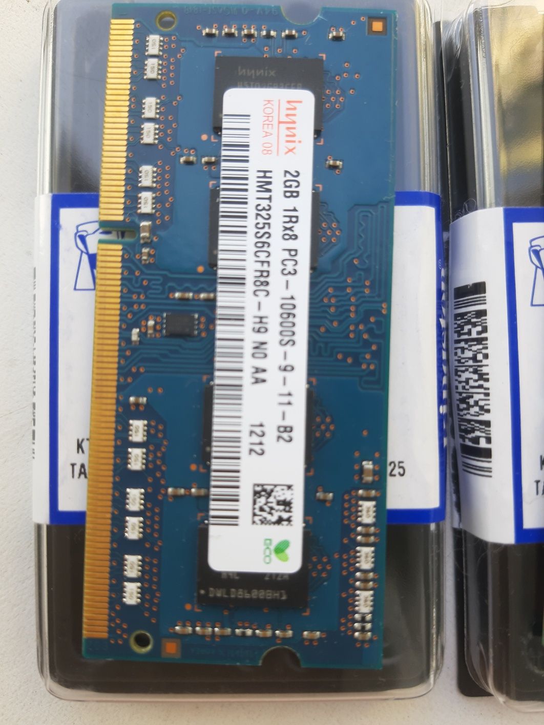 планки пам'яті DDR3 2Gb