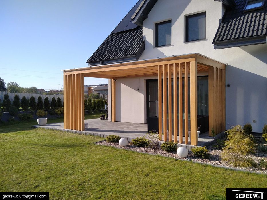 Nowoczesne zadaszenie tarasu lamelki drewniane patio pergola