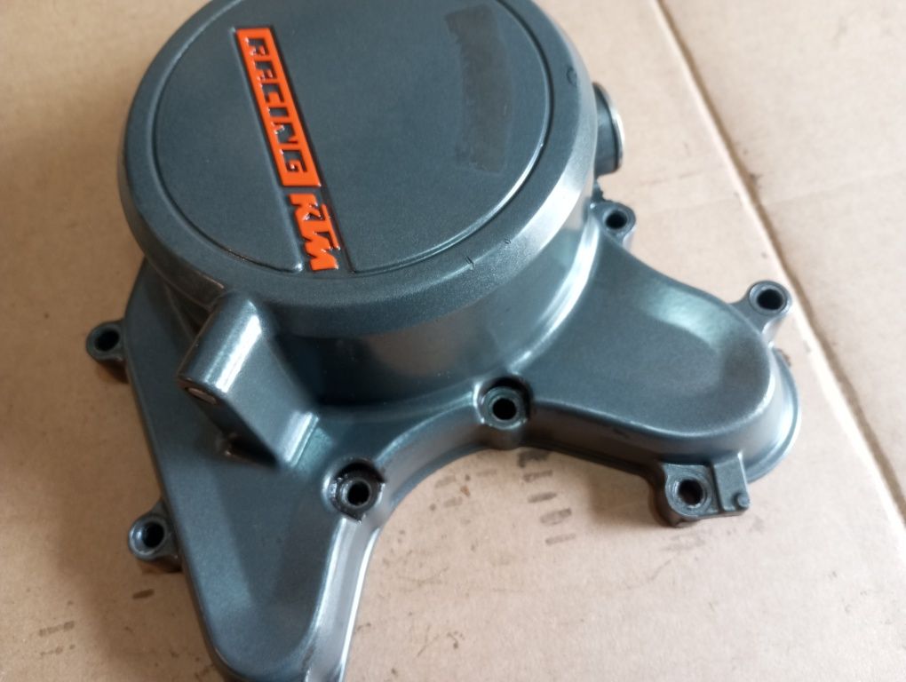 Dekiel pokrywa silnika kapa misa statora RC KTM Duke 125 17 – 23r 1.SA