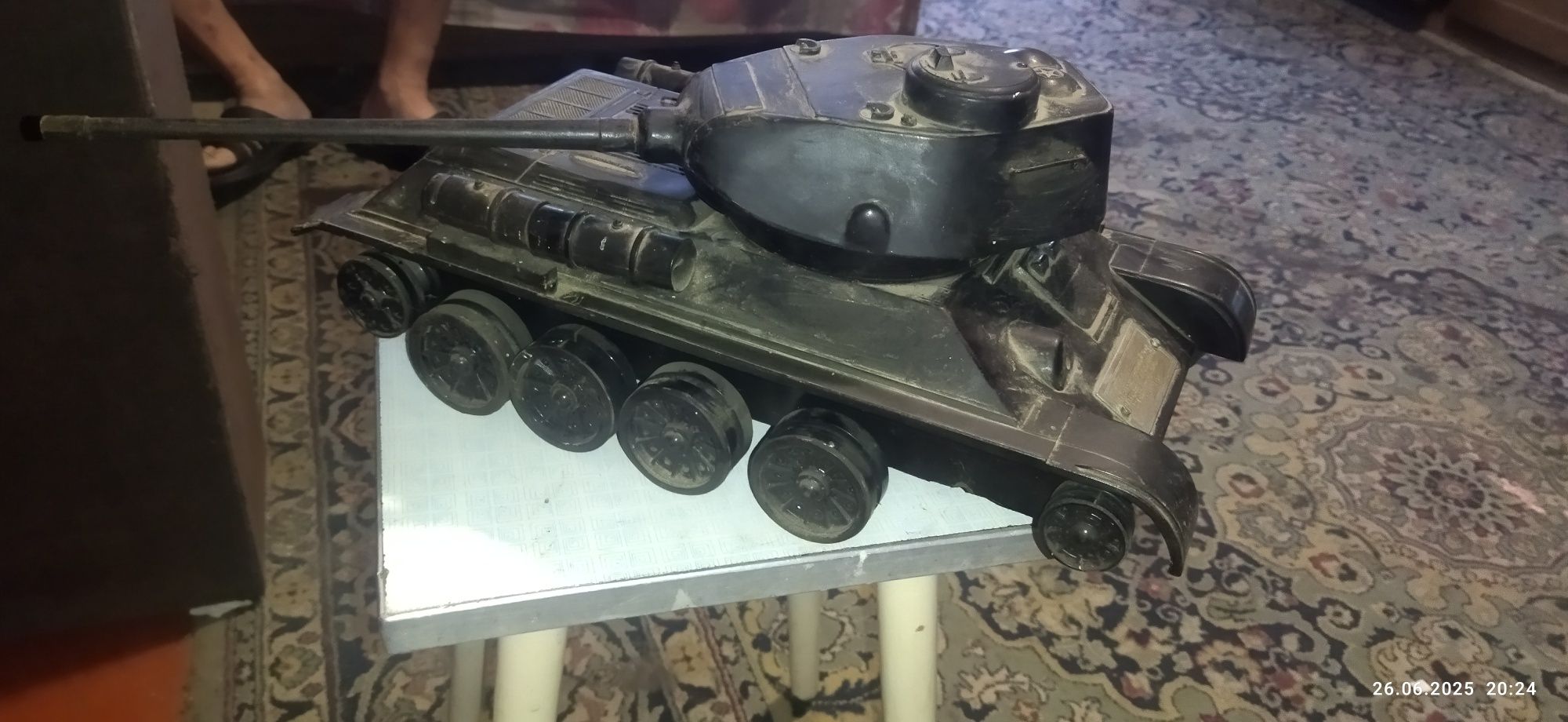 Танк детальный маке.