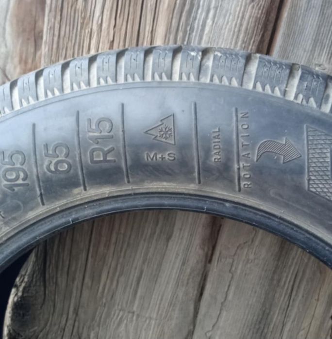 4xOpona Kleber wielosezonowe 15x195x65