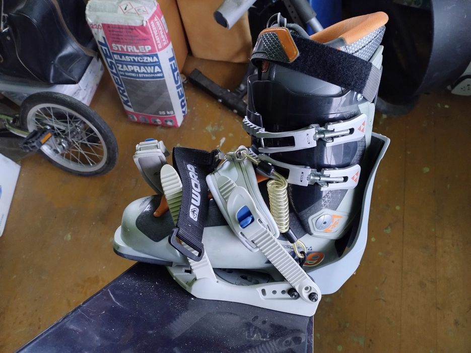 Snowboard  z butami r 29.5