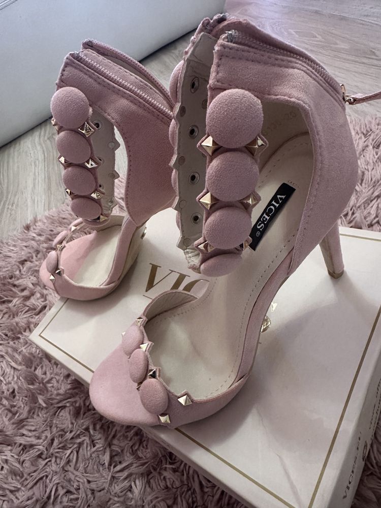 Buty szpilki na obcasie sandałki róż pudrowy zloto