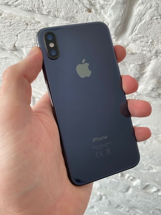 Apple iphone XS 256Гб не вмикається, екран корпус ОК без айклауд донор