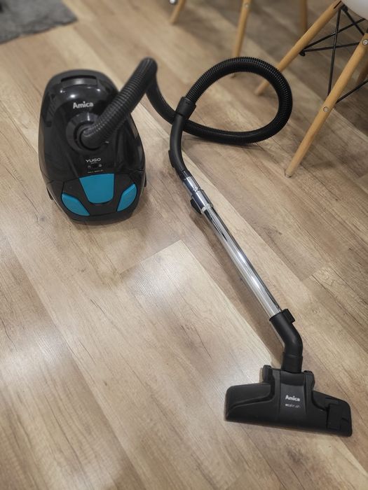 Odkurzacz Amica Yugo, mało używany, worku w zestawie