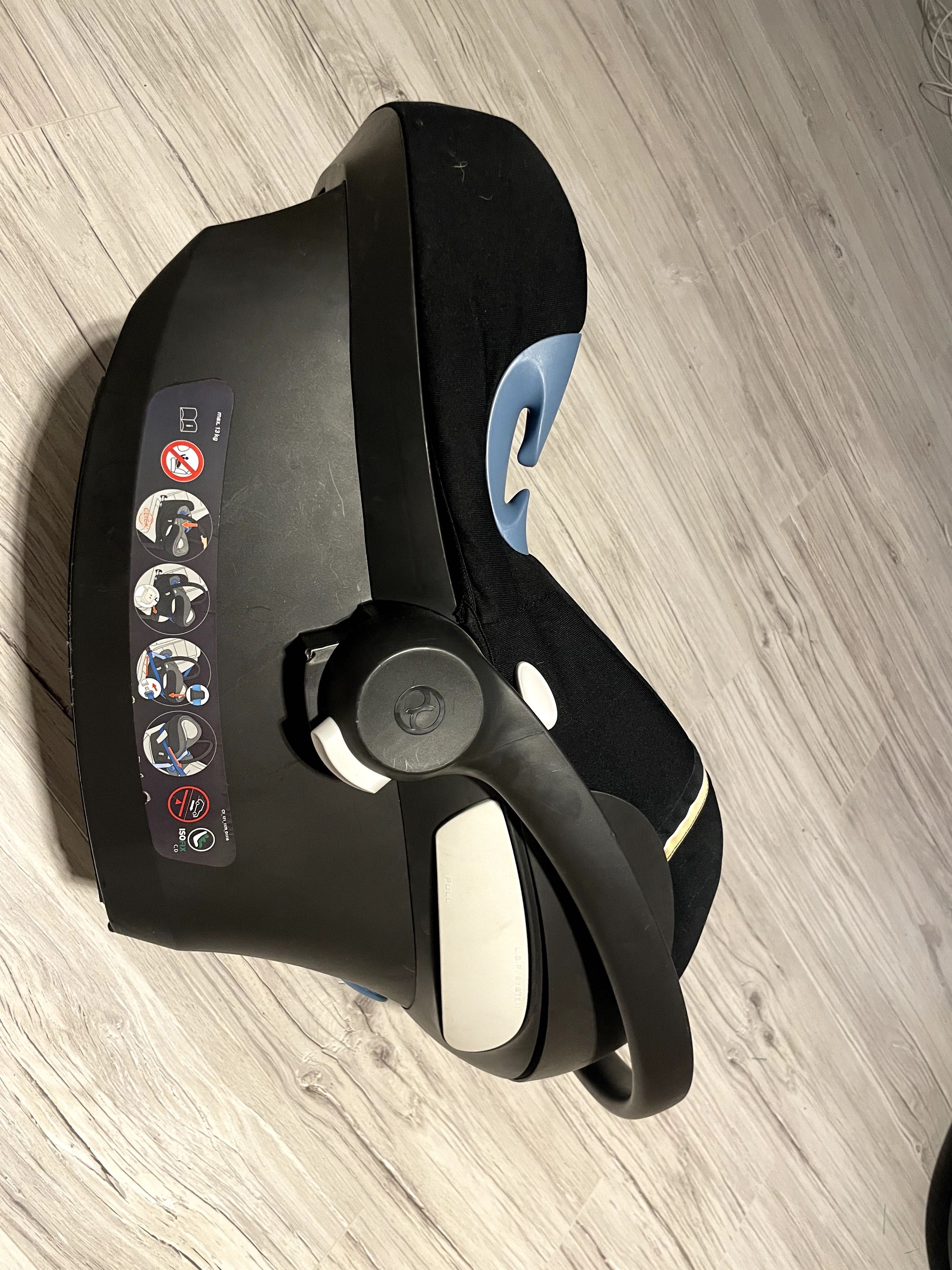 Komplet - baza Cybex Base M i foteliki Atom M oraz Sirona M2 i-size