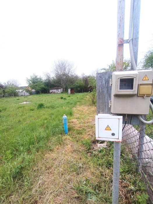 Продаж земельної ділянки з комунікаціями