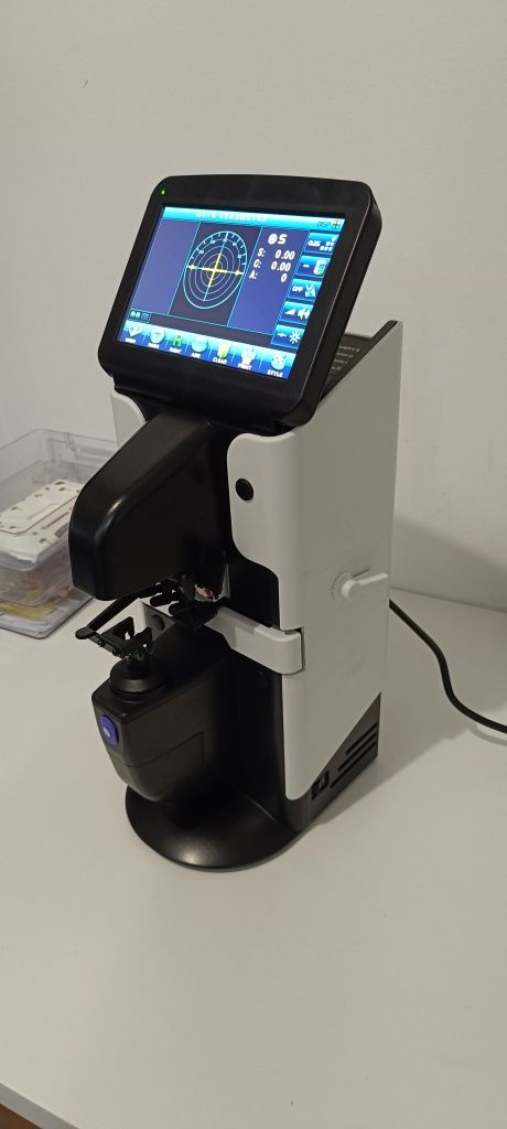 Auto Lensmeter D903A