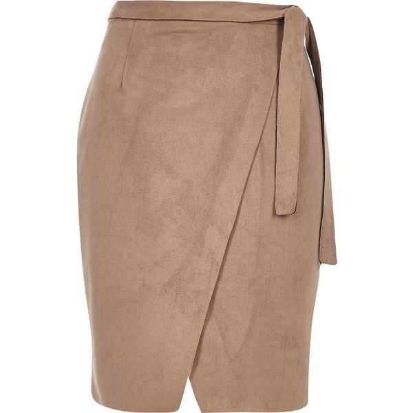 Спідниця-олівець з імітації замші з запахом та поясом,бежевого кольору