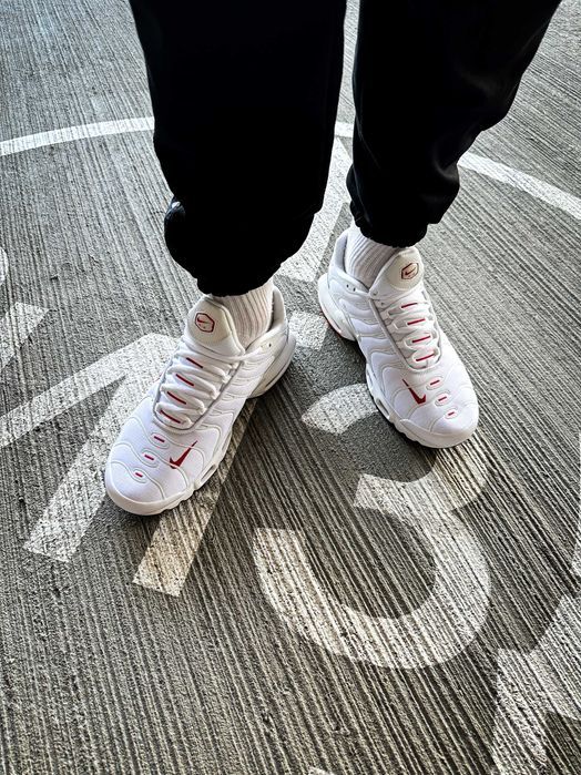 Кросівки Nike Air Max Plus Double Swoosh "White/Red" premium
