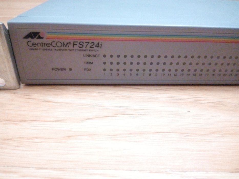 Комутатор  Allied Telesis AT FS724I, 24 ports