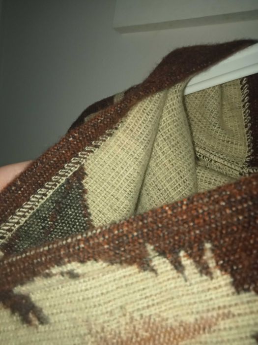Poncho nativo de lã