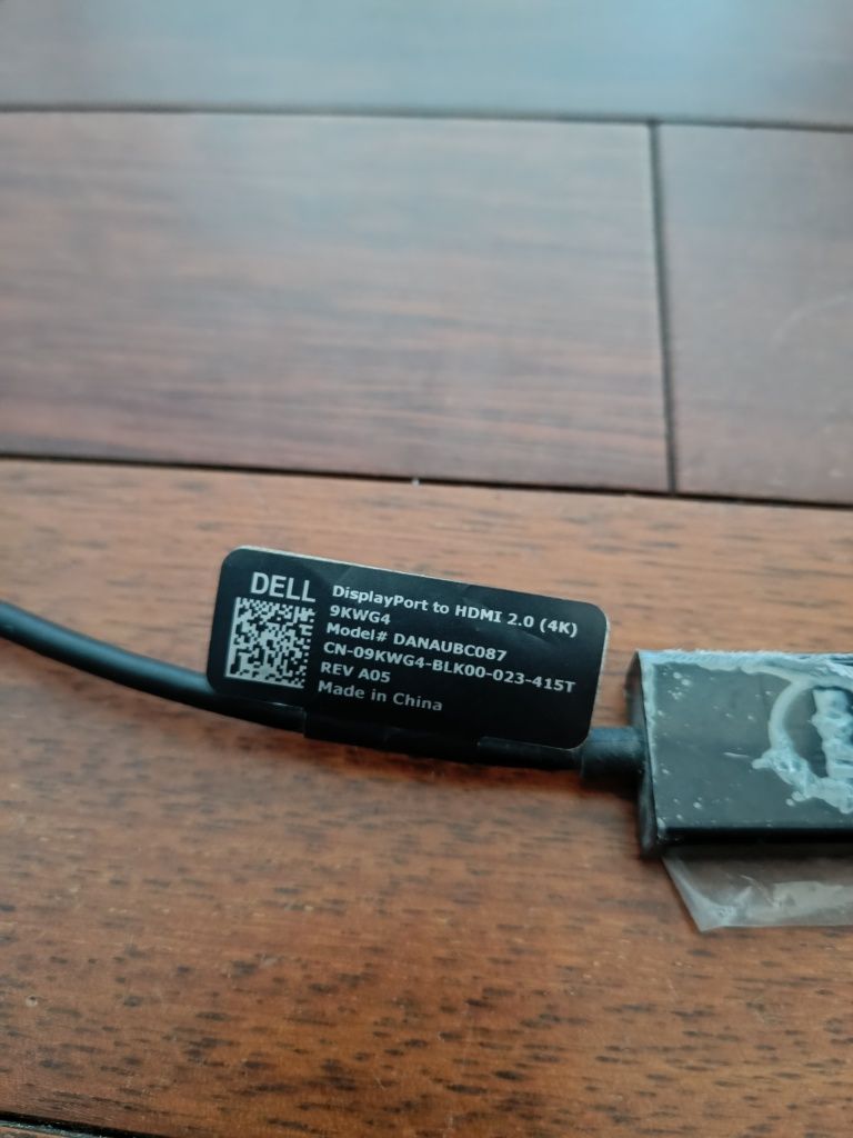 Adapter Dell display port to hdmi