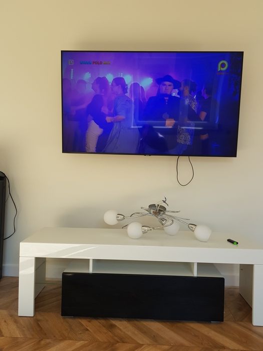 Szafka RTV  biała błyszcząca
