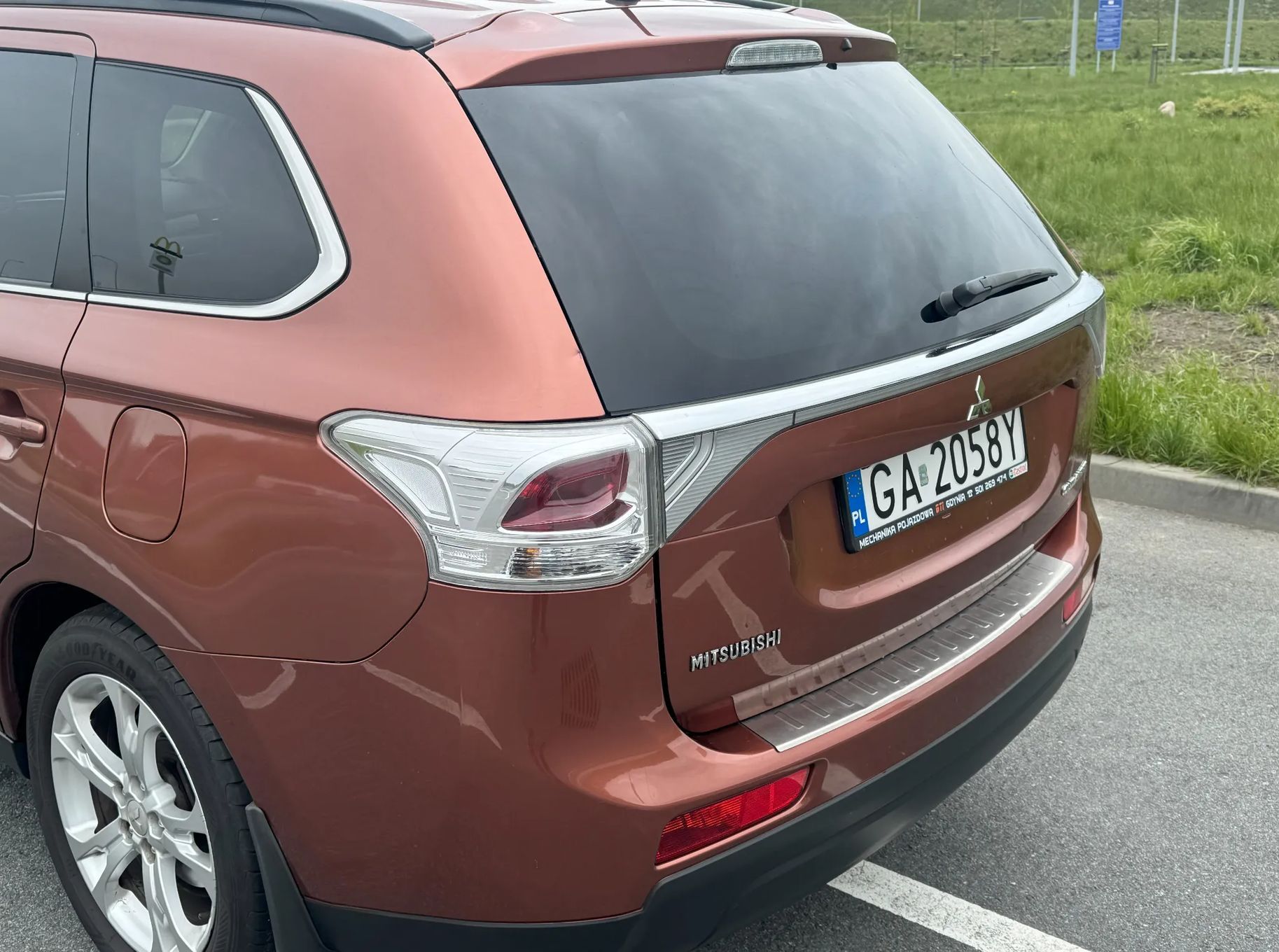 Mitsubishi Outlander Mitsubishi Outlander III Intense +