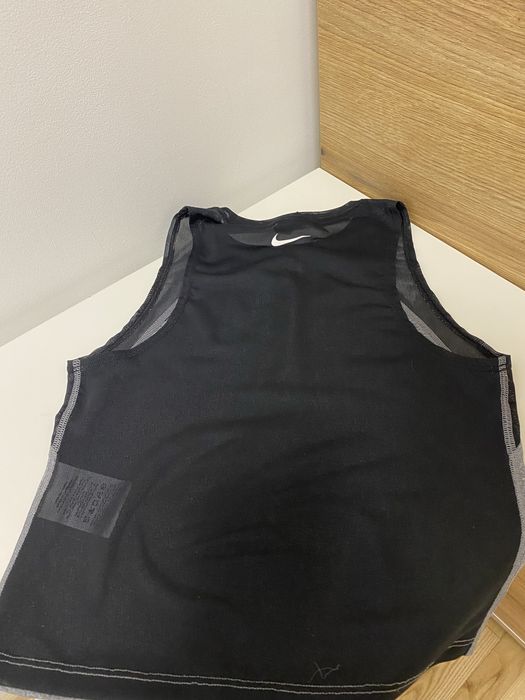 Майка nike pro розмір S жіноча