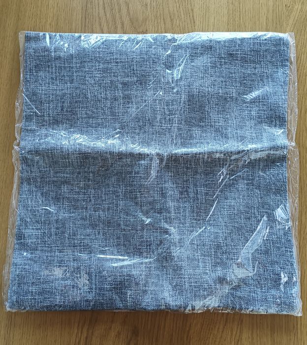 Fronha quadrada nova