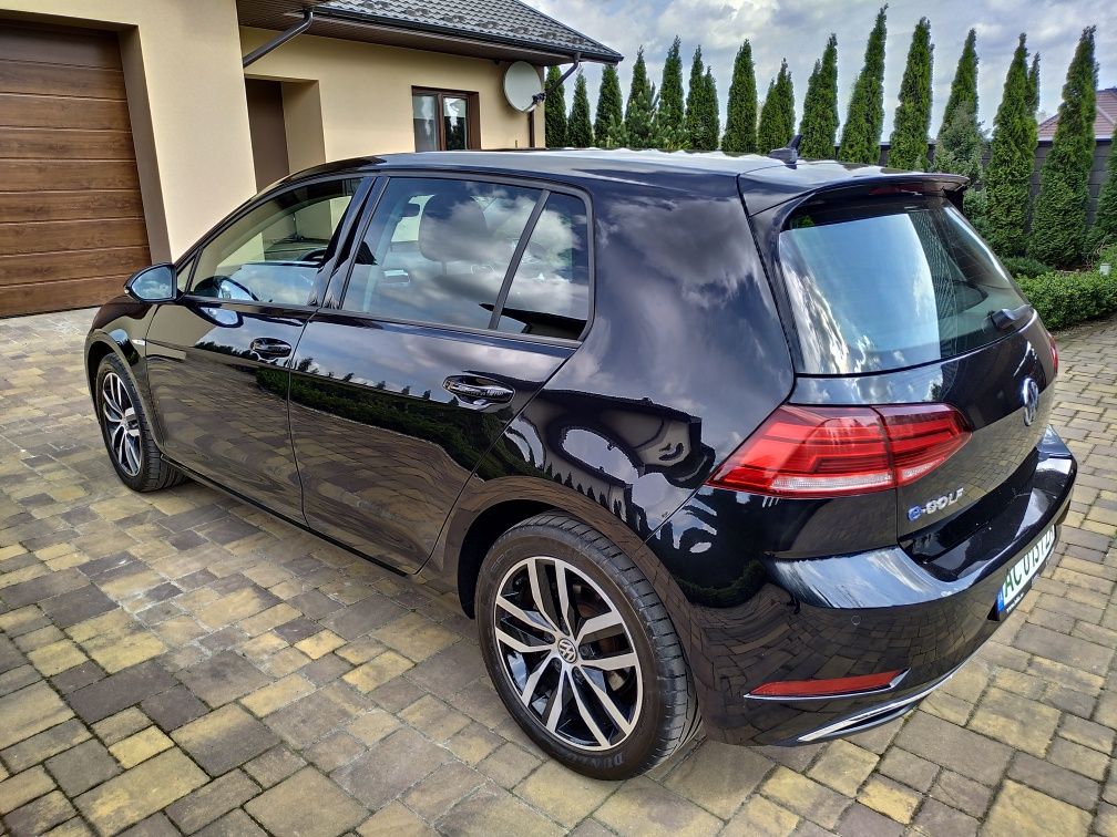 Volkswagen e-Golf, 2019, 35.8 kW