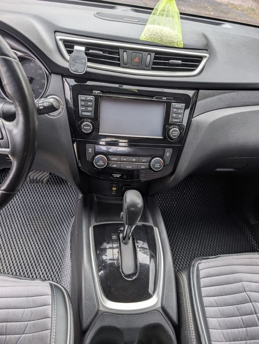 Nissan Rogue T32 SL awd 2016р.