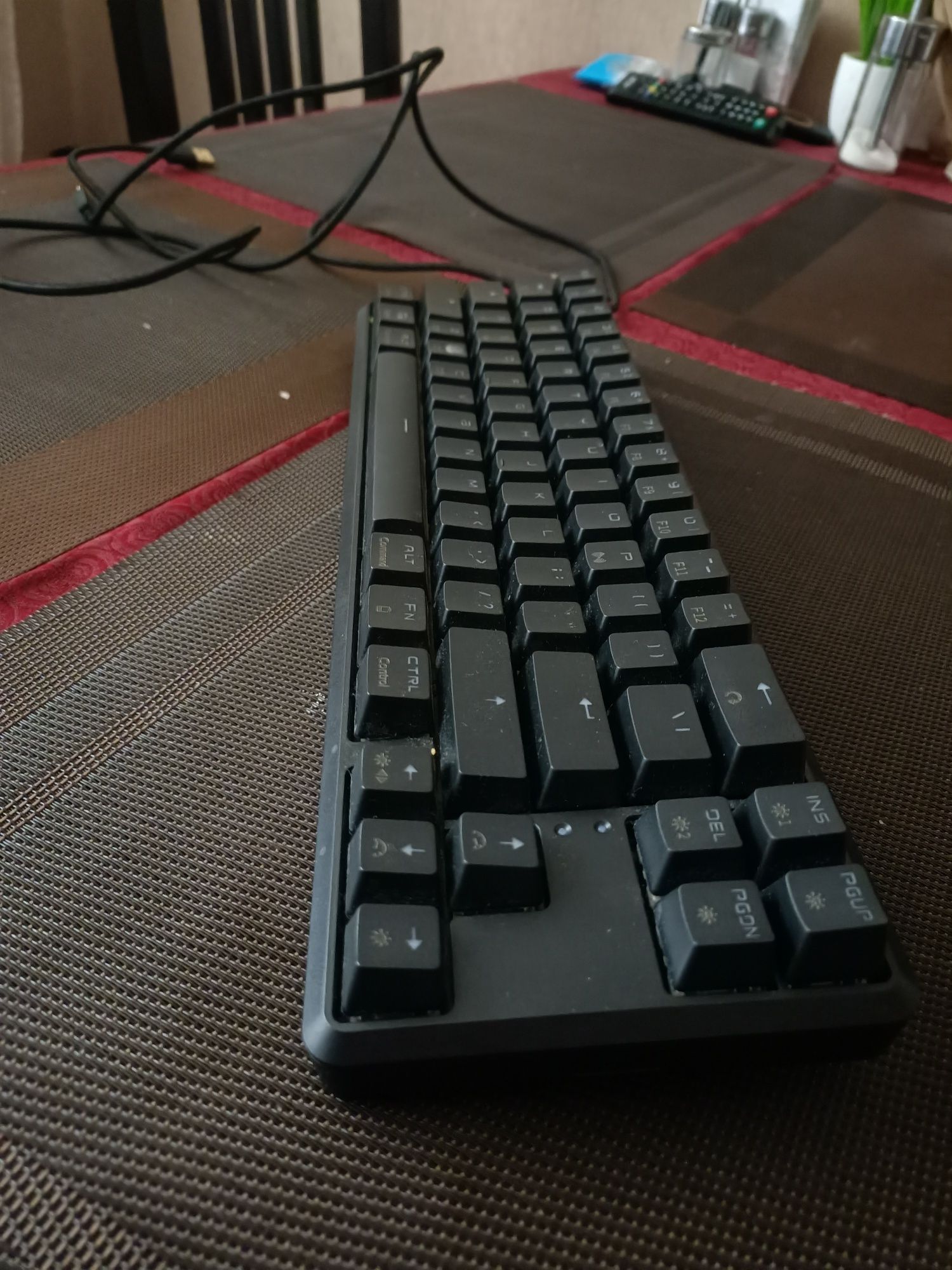 Игровая клавиатура Hator HTK-665 новая