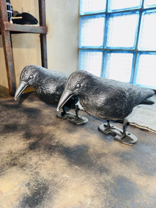 Декоративные вороны для сада