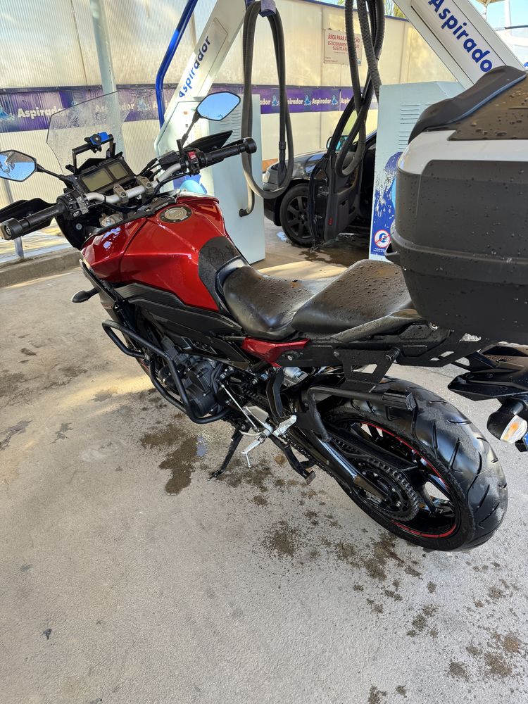 Yamaha Tracer 900