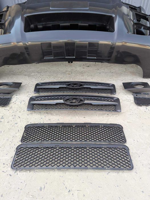Решітка решітки бампер Hyundai Tucson 2004-2010 Хюндай Туксон