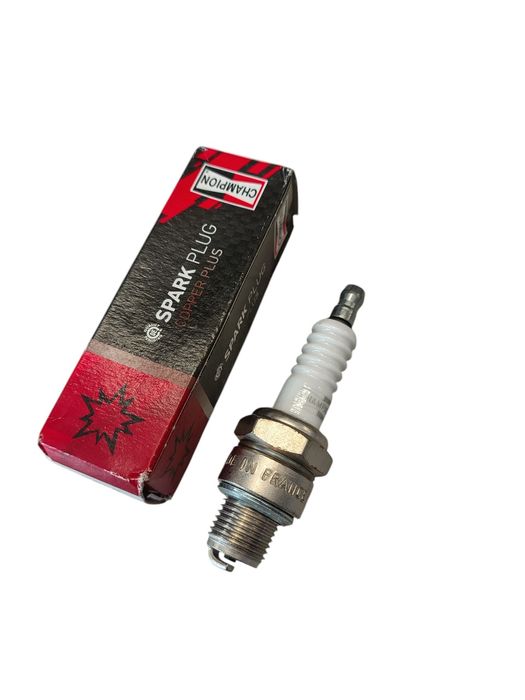 Świeca Champion Komar Romet motorynka ogar WSK WFM