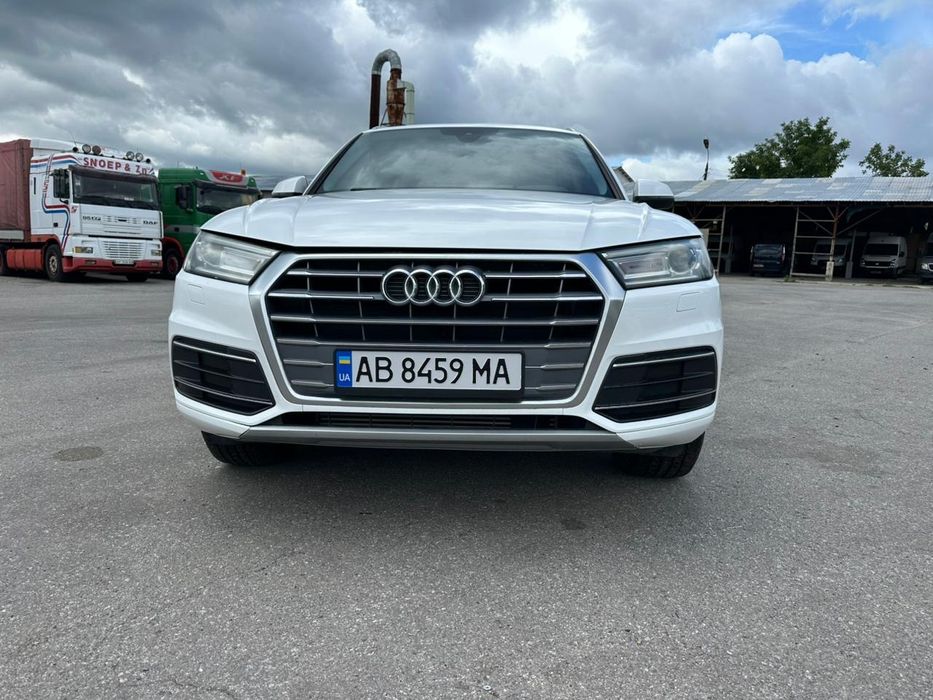 Ауди AUDI Q5. Власник