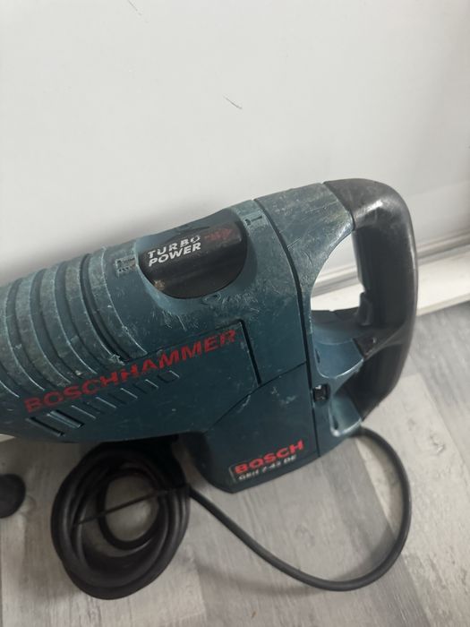 Bosch GBH 7-45 młot wiecąco-kujący