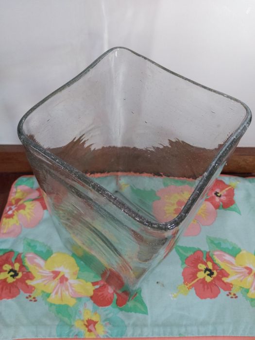 Vasos em vidro fosco