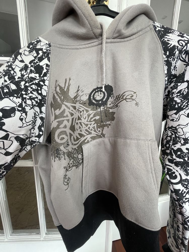 Camisola hoodie sweatshirt capuz streetwear graffiti