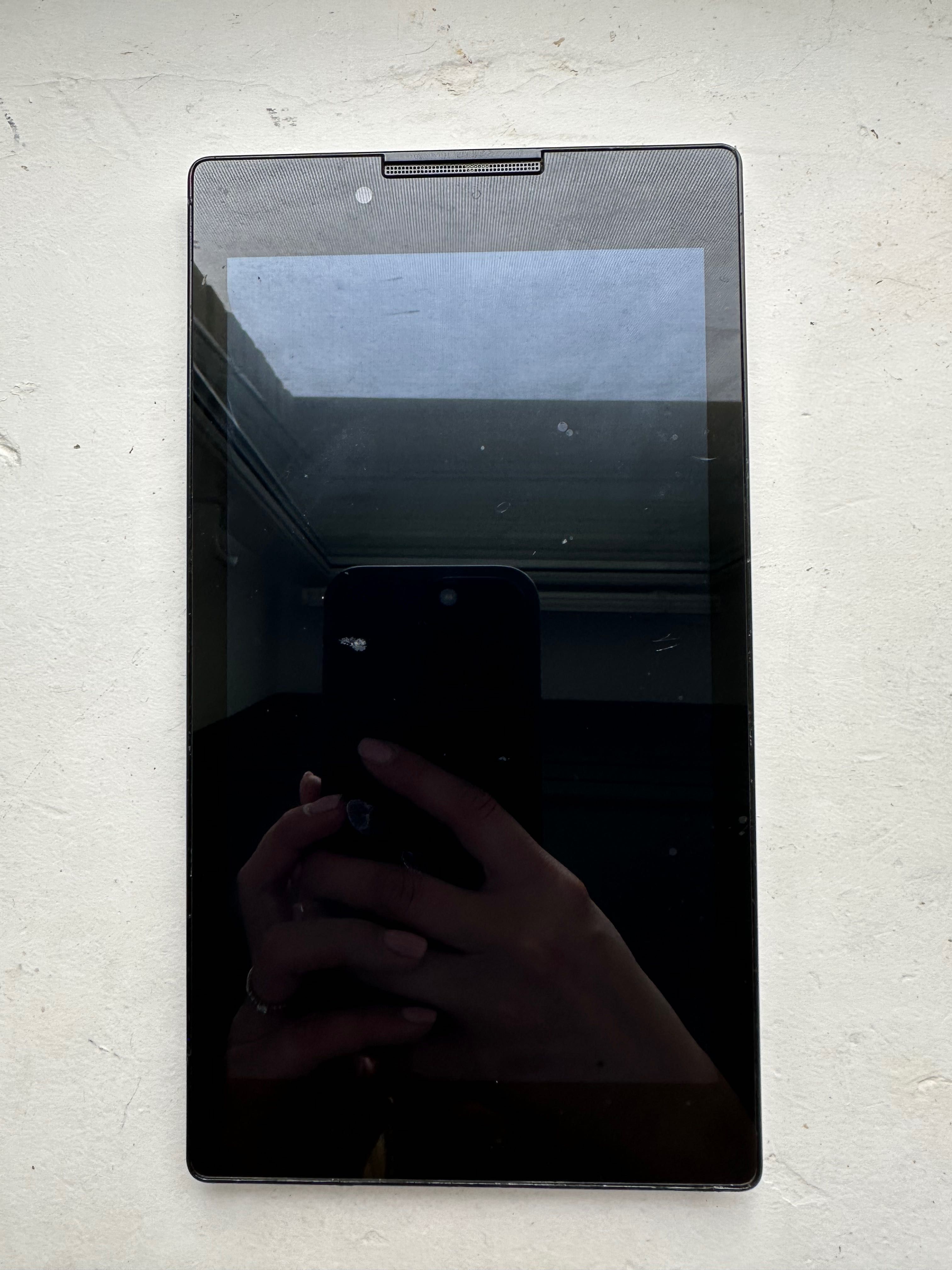 Планшет LENOVO TAB2 A7-30 3G 1/8GB Black