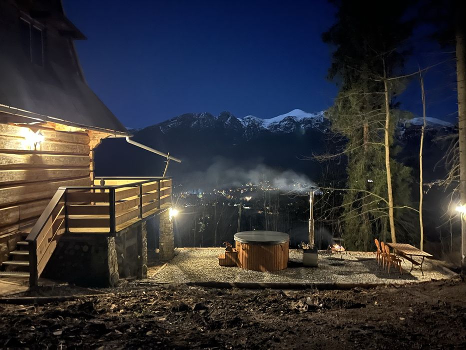 Drewniany dom z widokiem i Balią obok wyciągu Szymaszkowa