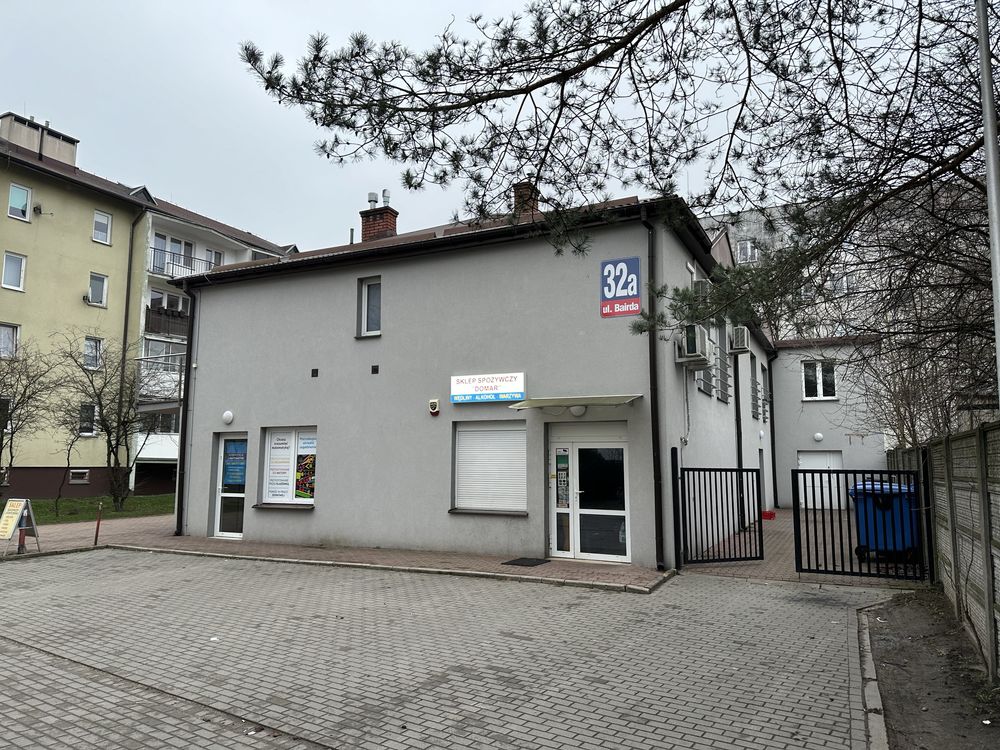 Pawilon handlowy Bez Pośredników | Bairda