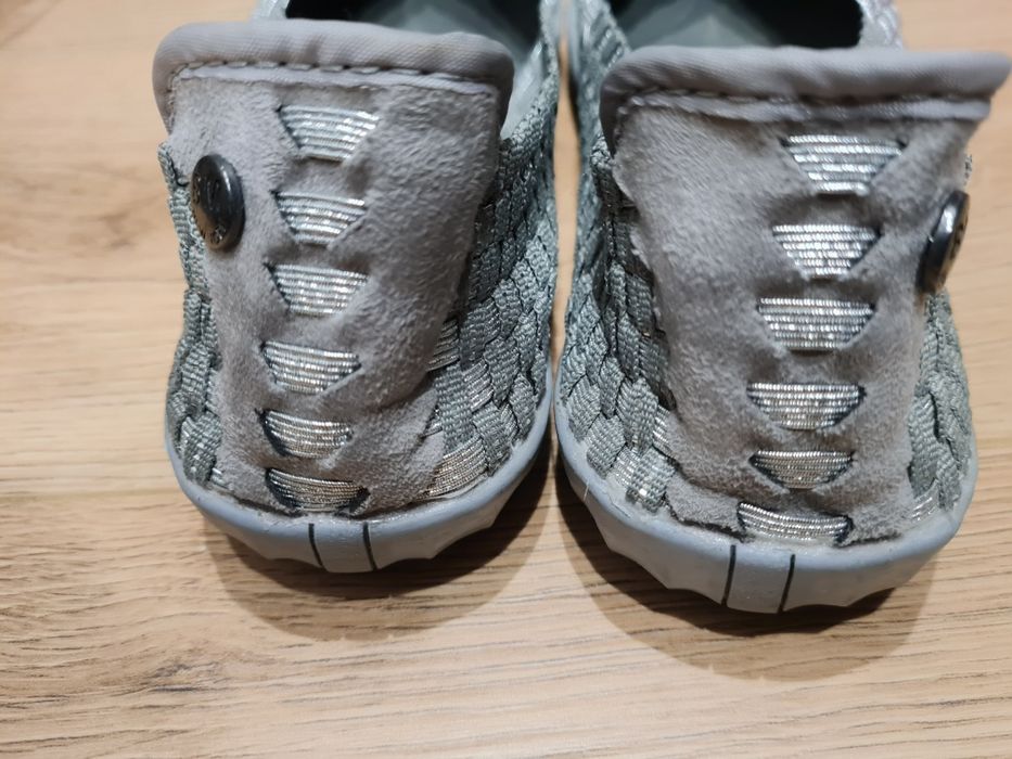 Sapatilhas prateadas