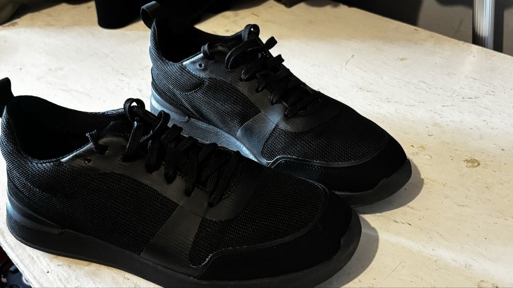 Чоловічі кросівки Clarks стиль old money