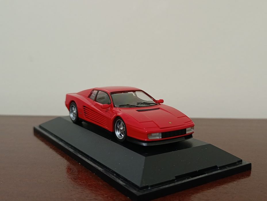 Ferrari Testarossa 1/43