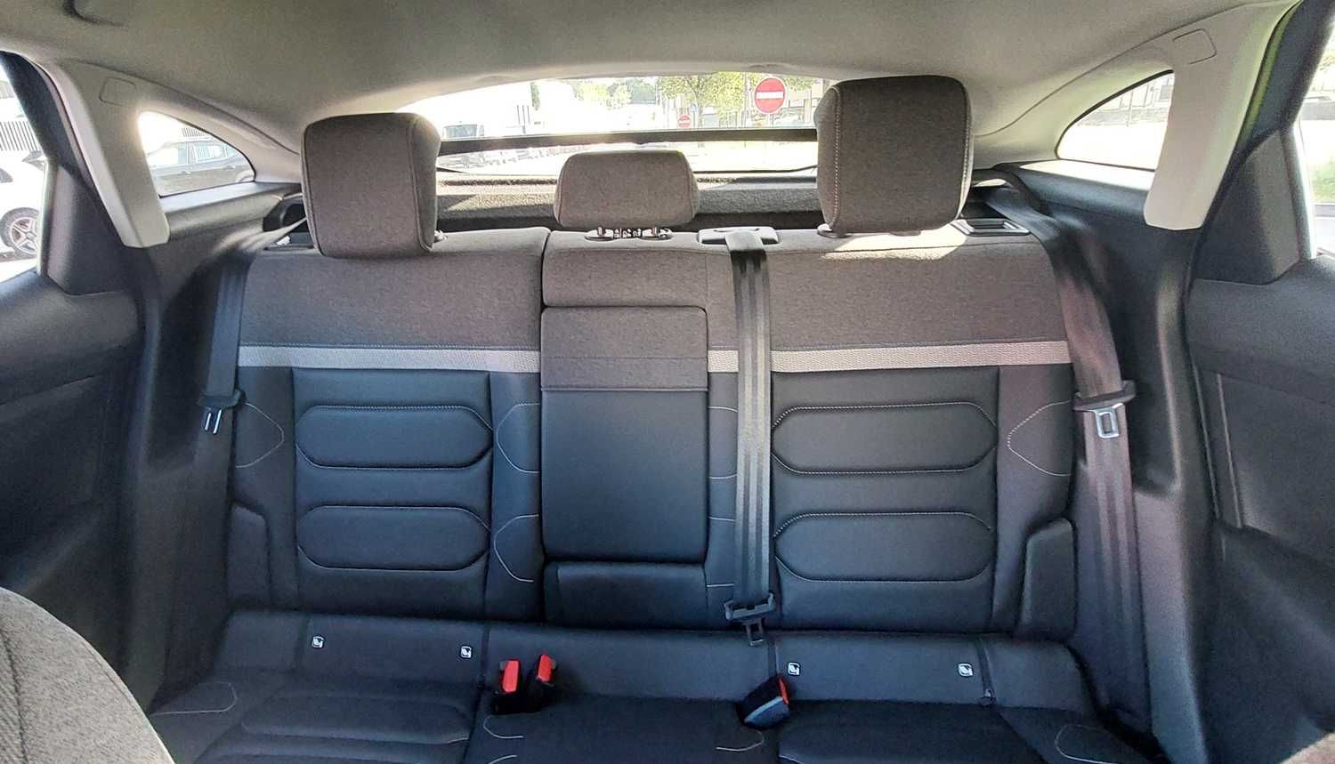 Citroën C4 Shine 1.2 PureTech 130cv - 2023 - COMO NOVO