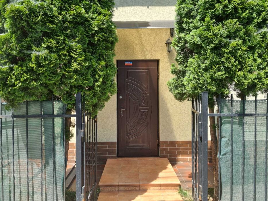 Ремонт ноутбуків комп`ютерів системних блоків телевізорів  моніторів