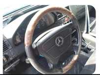 Volante mercedes vinted com revestimento em madeira