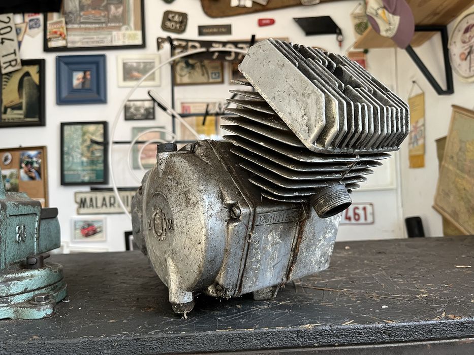 Romet Motorynka Kadet Ogar silnik 023 2 biegowy skrzynia sprzeglo calo